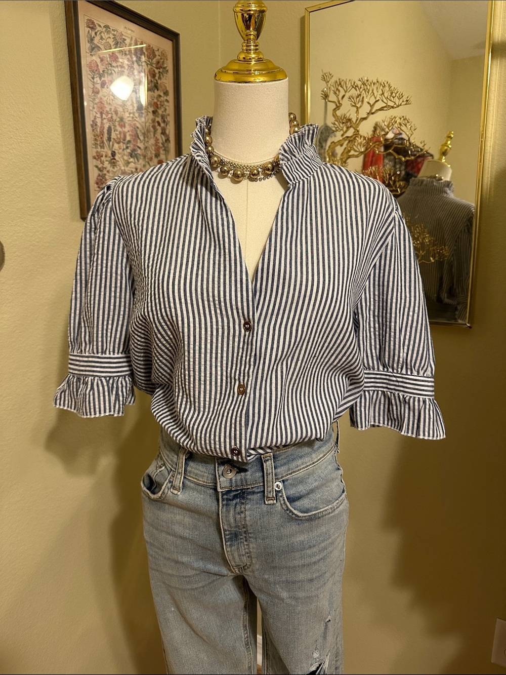 Duffield Lane Navy & White Striped Ruffle-Sleeve Button Down Size L